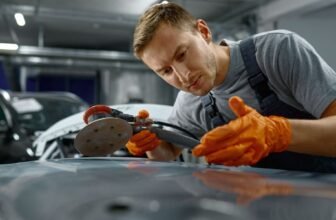 How Can You Effectively Use Scratch Removers on Your Vehicle?